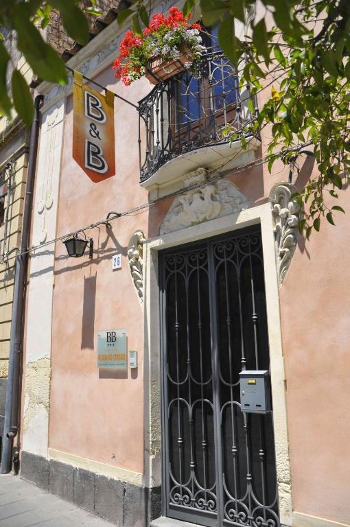 Casa Al Centro Storico Bed and Breakfast Nicolosi Εξωτερικό φωτογραφία