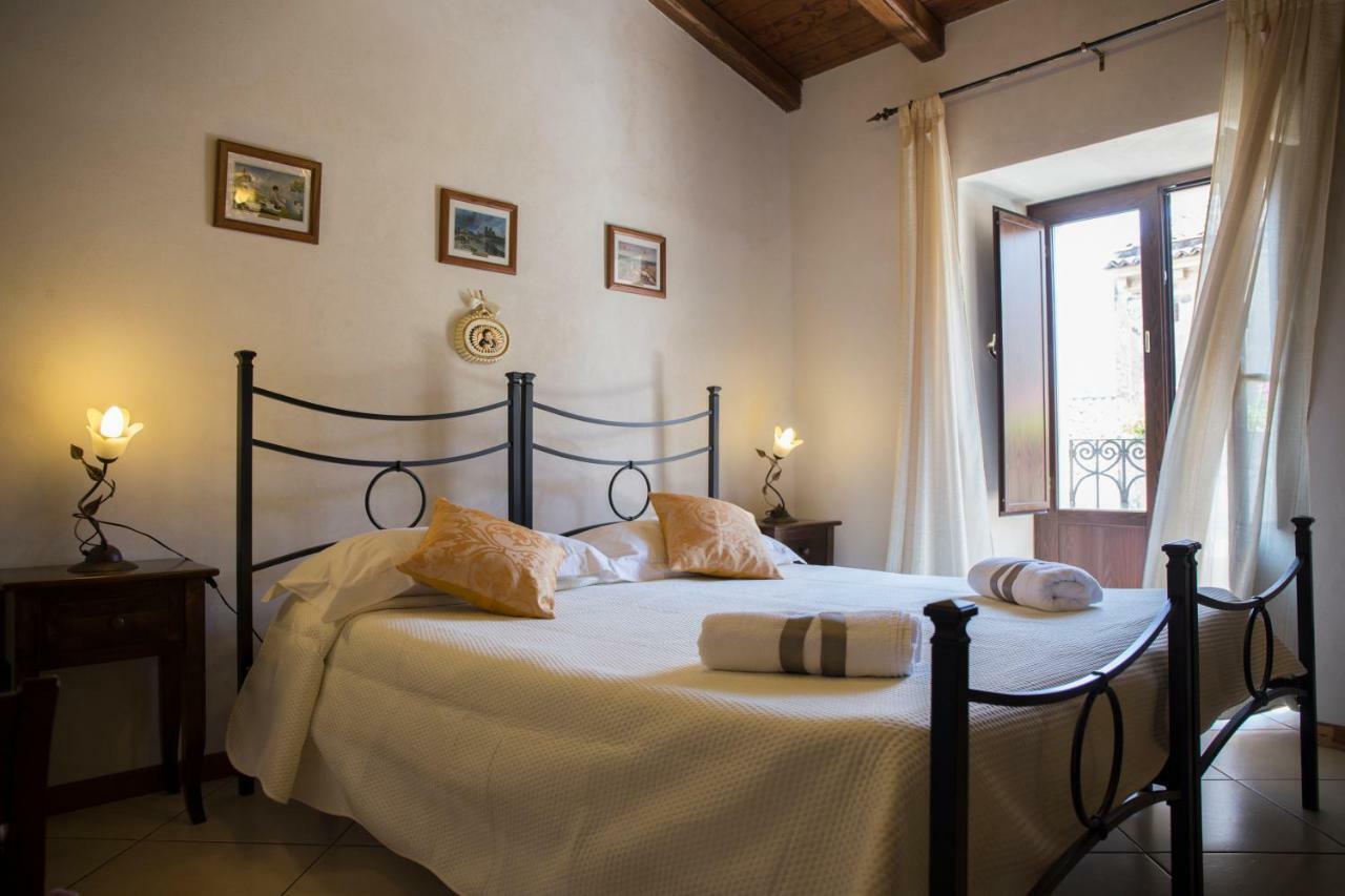 Casa Al Centro Storico Bed and Breakfast Nicolosi Εξωτερικό φωτογραφία